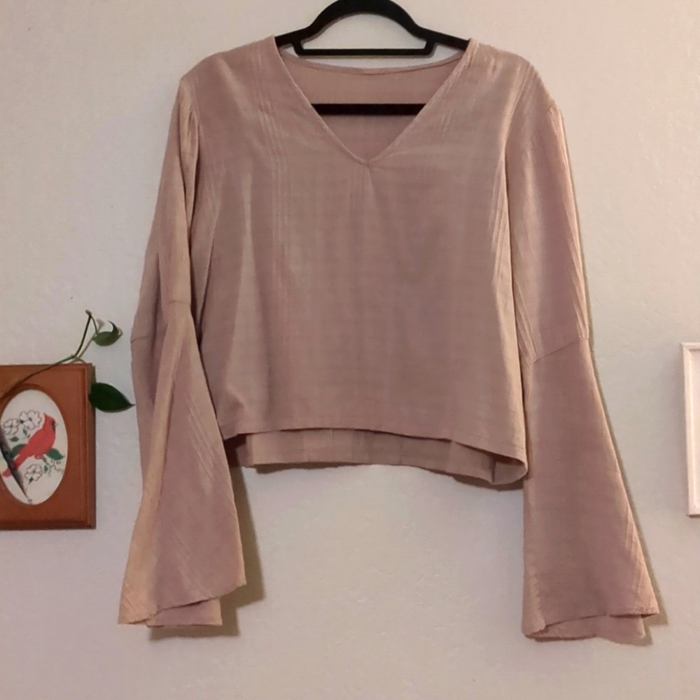 Linen bell sleeve crop top